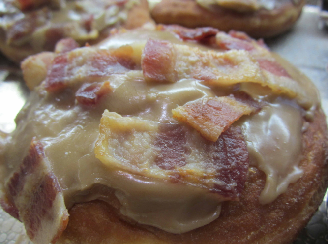 Maple Bacon Doughnut – The North Bend Bakery